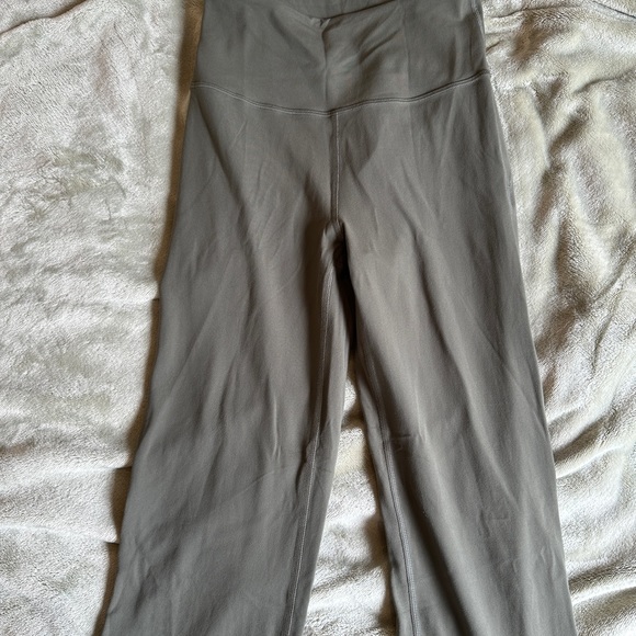 Lululemon flare leggings - Picture 3 of 4
